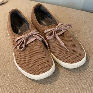 Allbirds women’s tree skippers coffee beige size 7